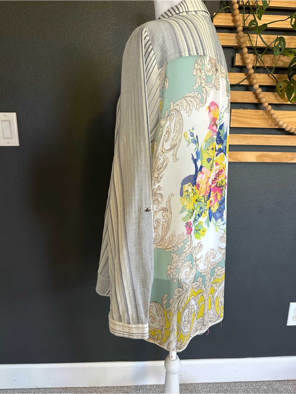 Aratta Silent Journey Embroidered Floral Mixed Print Boho Blouse Size Large - Picture 4 of 13
